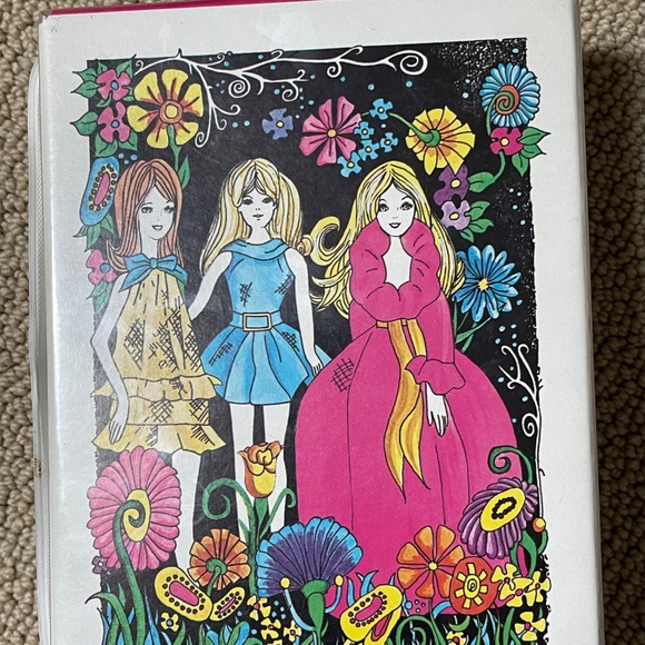 Vintage Dawn and Rock Flower Dolls Clothes and Case - Picture 4 of 6